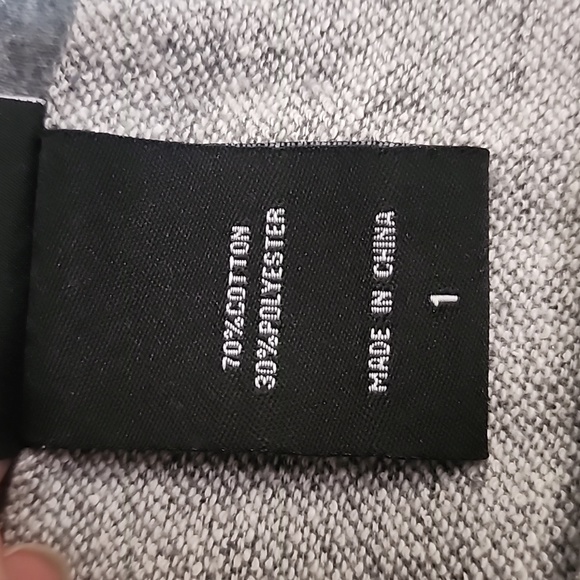 Torrid / Disney Stitch off shoulder sweatshirt - Picture 7 of 8